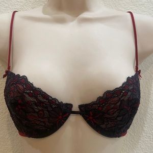 Victoria Secret Black & Red lace Bra
